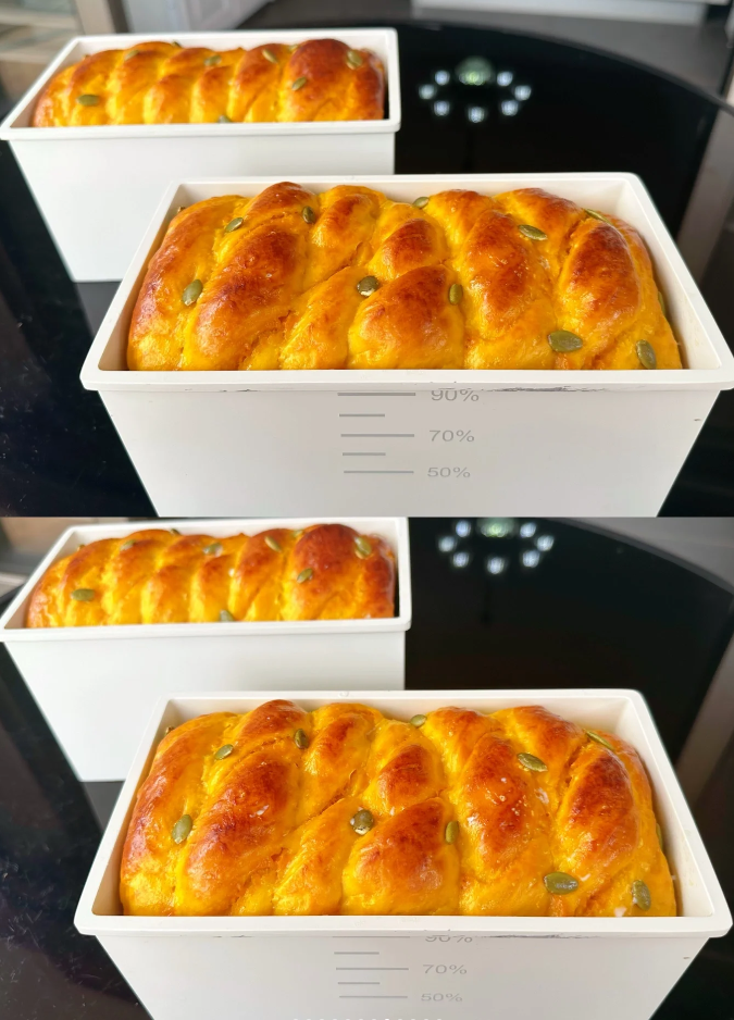 Pumpkin Hand-Pulled White Bread
