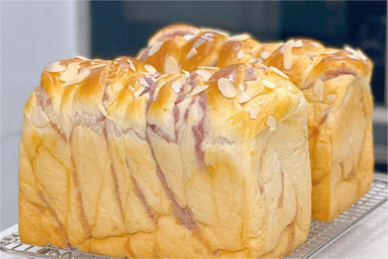 Taro toast.png