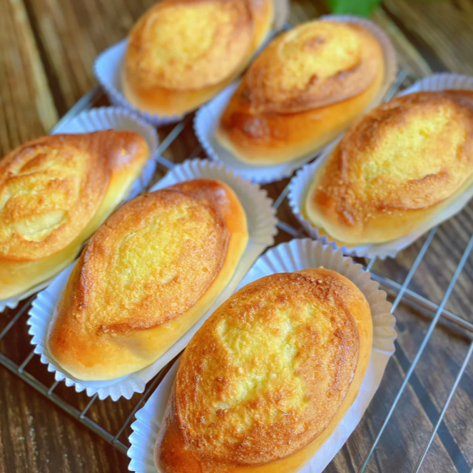 Easy Baking Tutorial For Creamy Coconut Bread