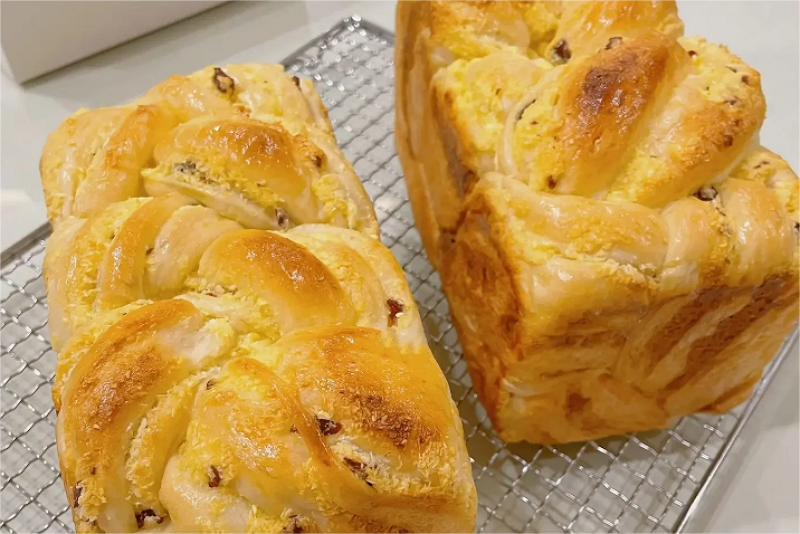 Coconut Cranberry Toast.png