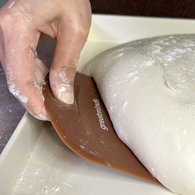 Flexible Polypropylene Bench Dough Bowl Scraper 