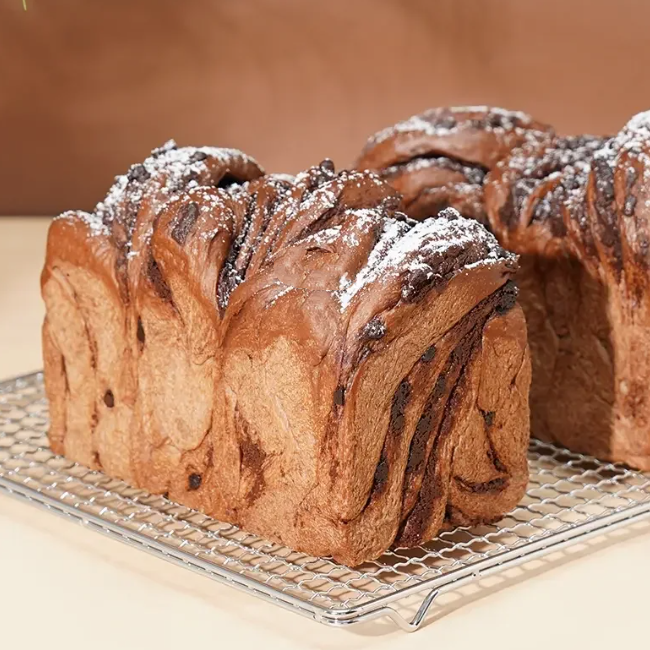 Chocolate Snow Mountain White Bread Baking Tutorial