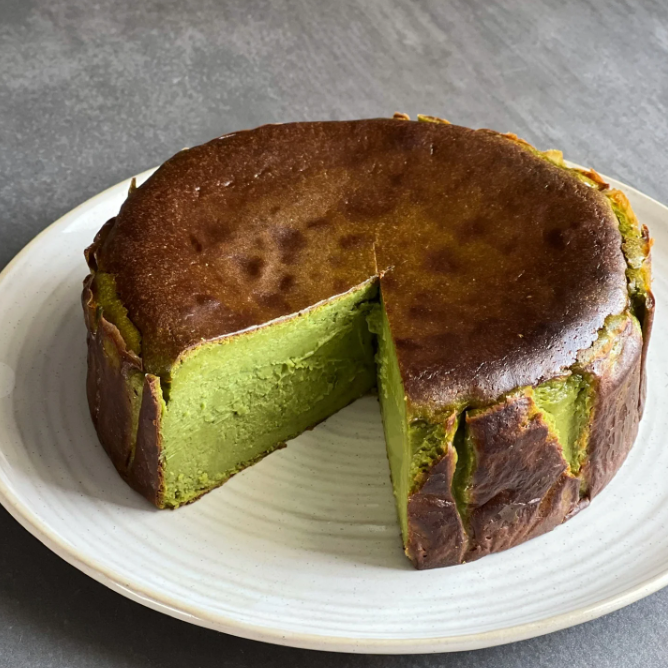 A Delightful Recipe For Homemade Cocoa Matcha Basque Cake