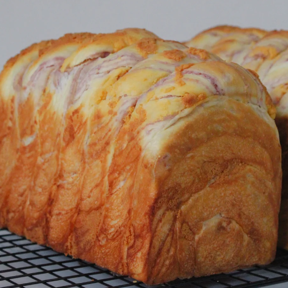 Homemade Taro Paste Salted Egg Yolk Bread