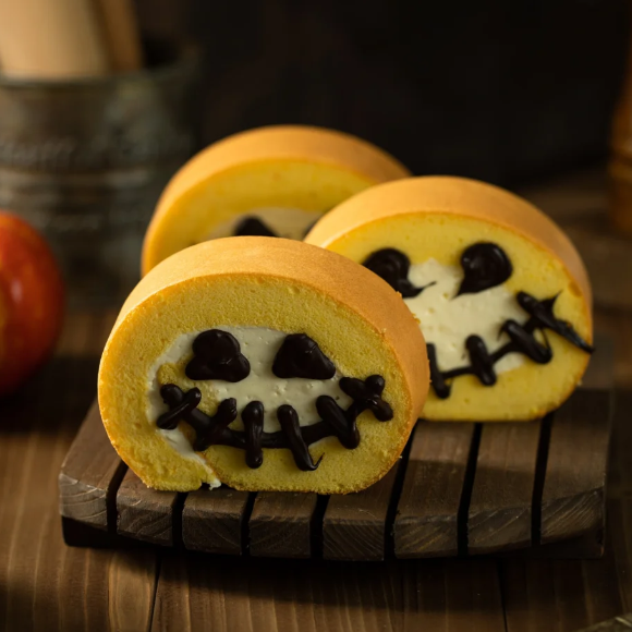 Halloween Pumpkin Cake Roll Baking Tutorial