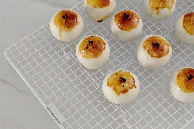 Baking Cooling Rack.jpg